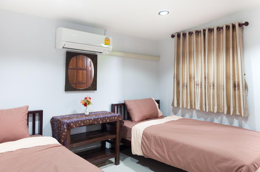 Baan Bunyat Hotel Chiang Mai Exterior photo