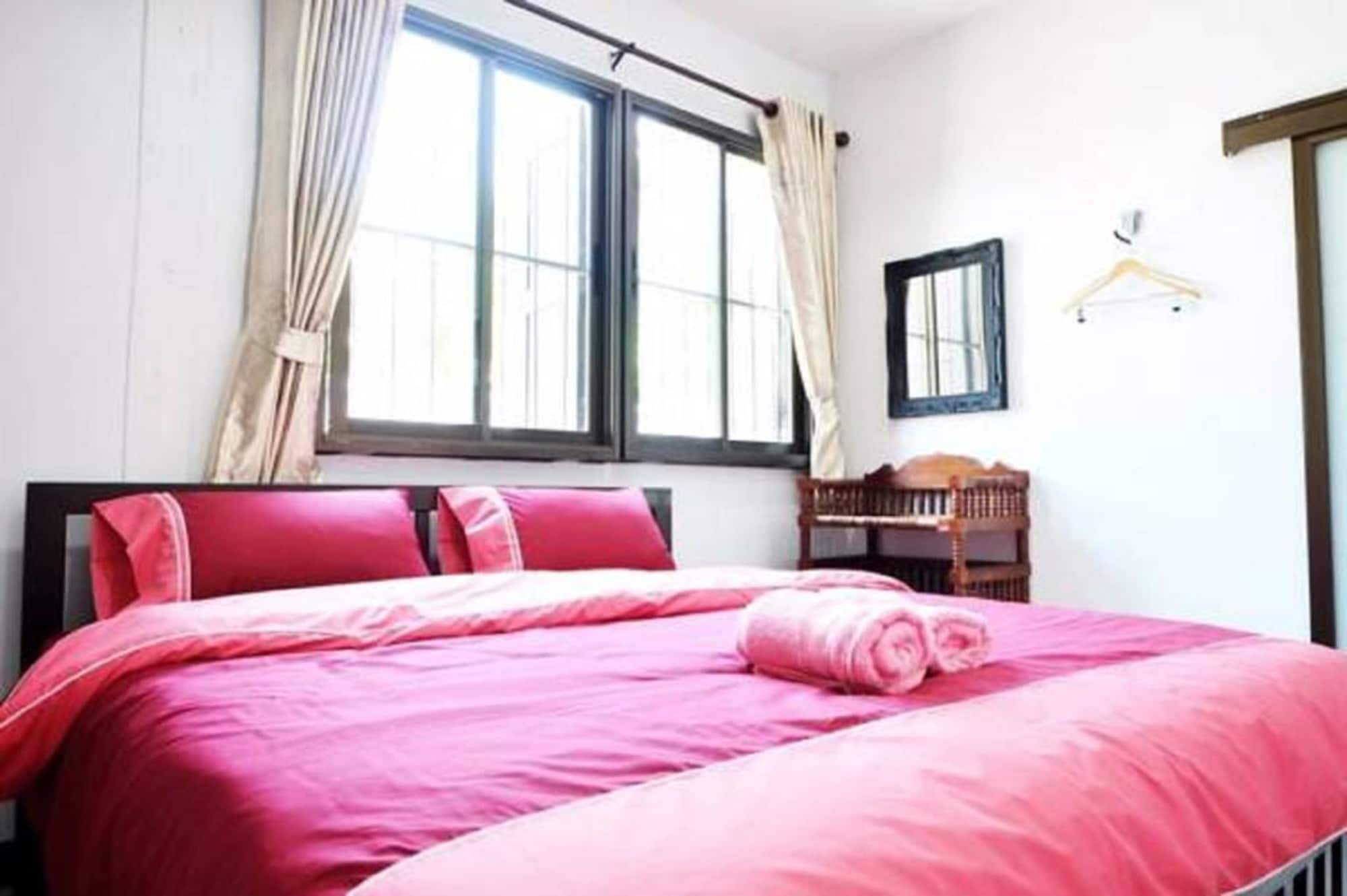 Baan Bunyat Hotel Chiang Mai Exterior photo